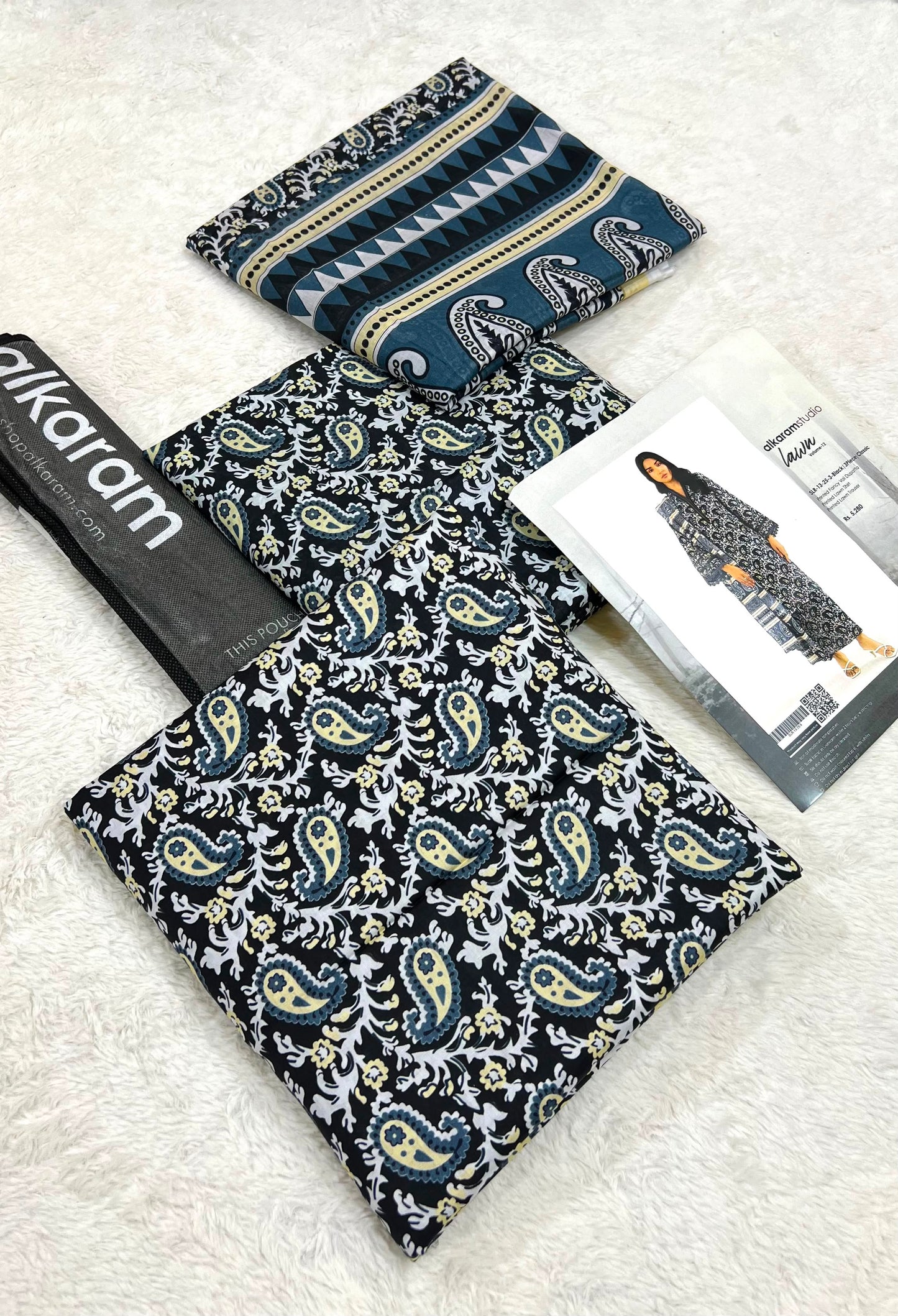 Alkaram 💯 Original Stock Printed Lawn 3Pc
