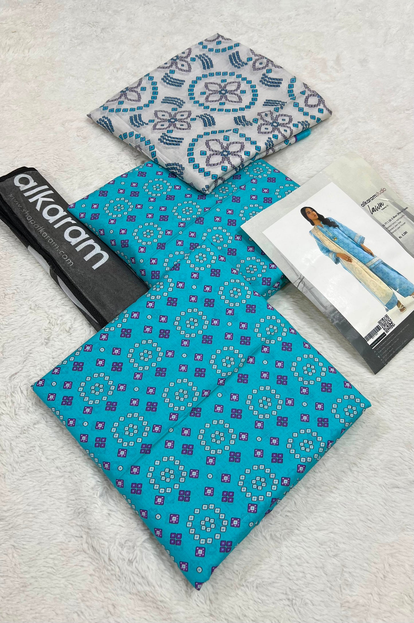 Alkaram 💯 Original Stock Printed Lawn 3Pc