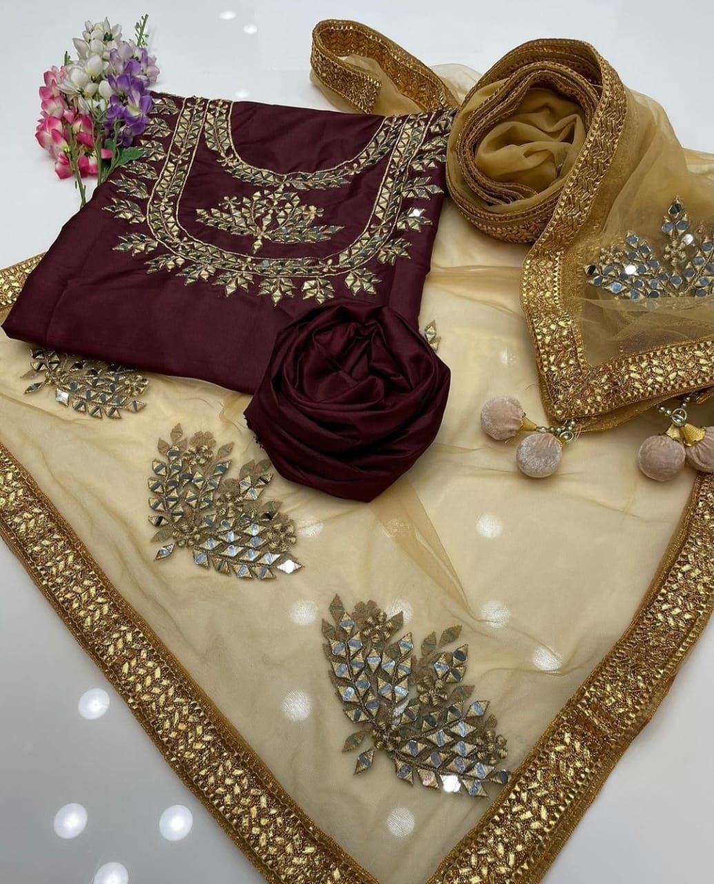 Fabric: Katan Silk, Banarsi Net & Net